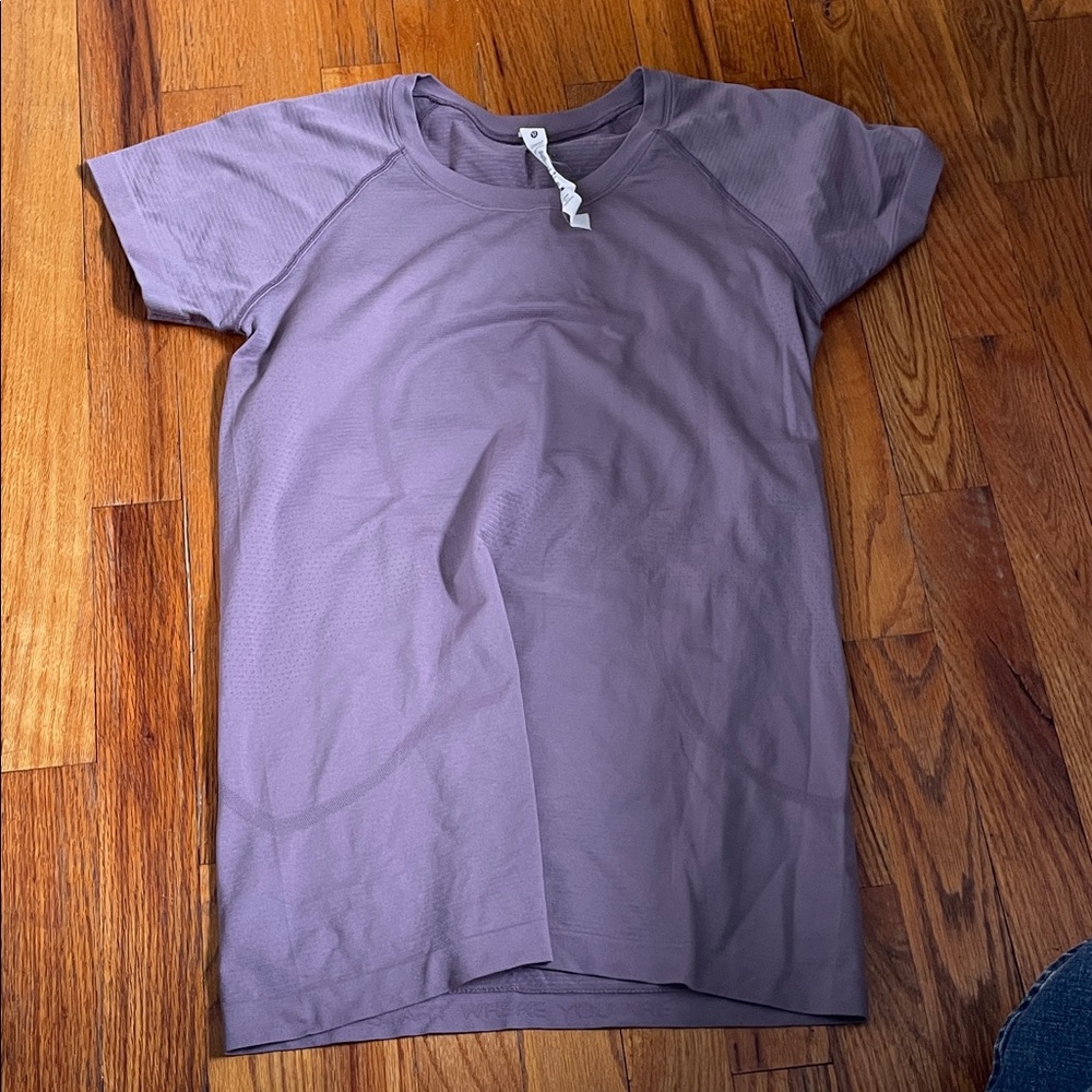 Lululemon Athletica Lavender Short Sleeve Tee